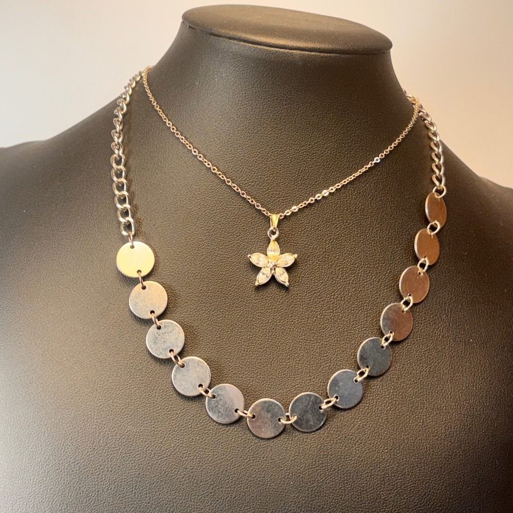 Y2K Vintage Layered Necklace Silver Flower Disc Chain Boho Streetwear 90s Style